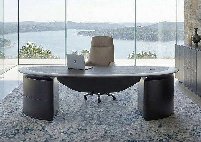Tammiviilu Executive Desk